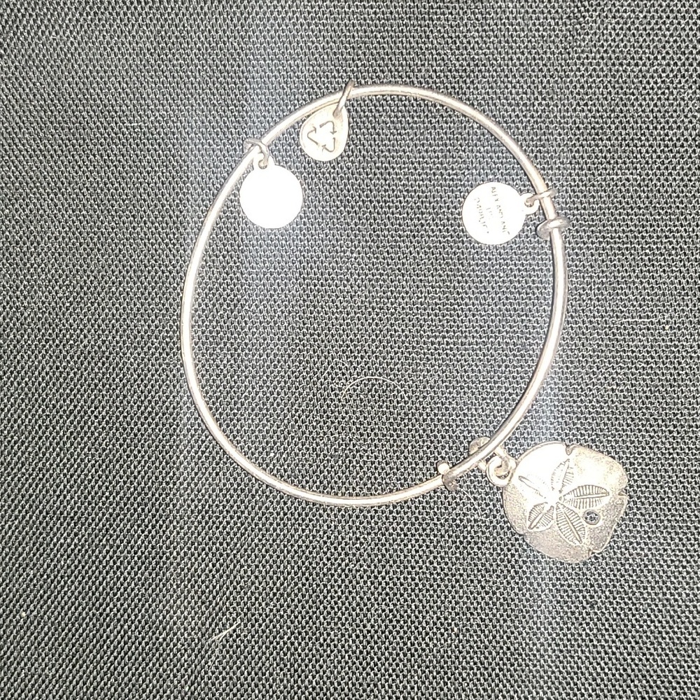 Alex and Ani sand dollar bracelet